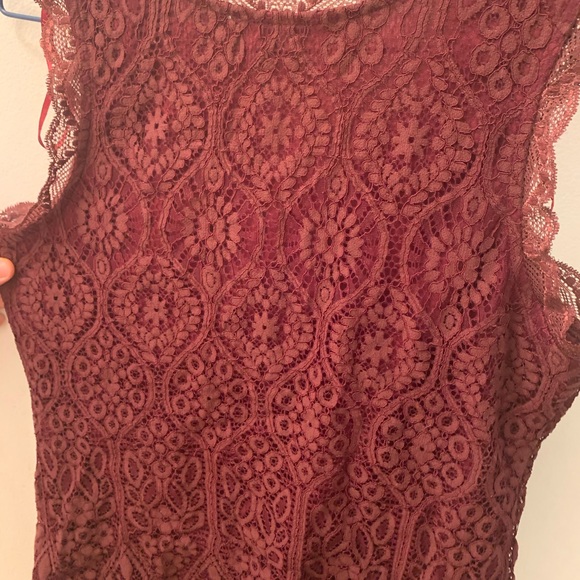 Lace Tank Top Solitaire - Picture 9 of 12